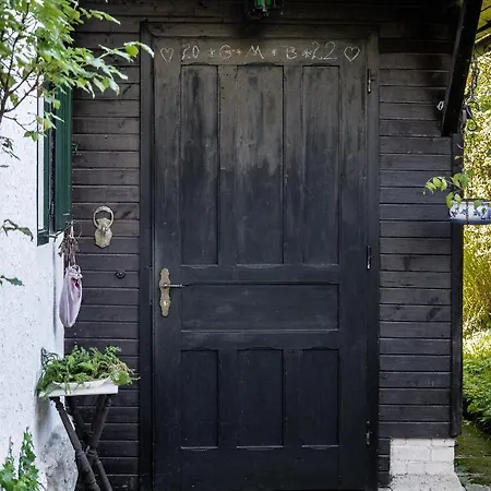 Gæstehus Bajtica 4*