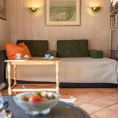Guest house Bajtica 4*