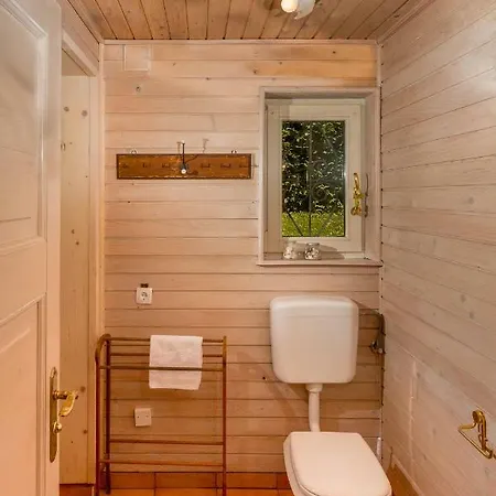 Bajtica Gostinjska kuća 4*