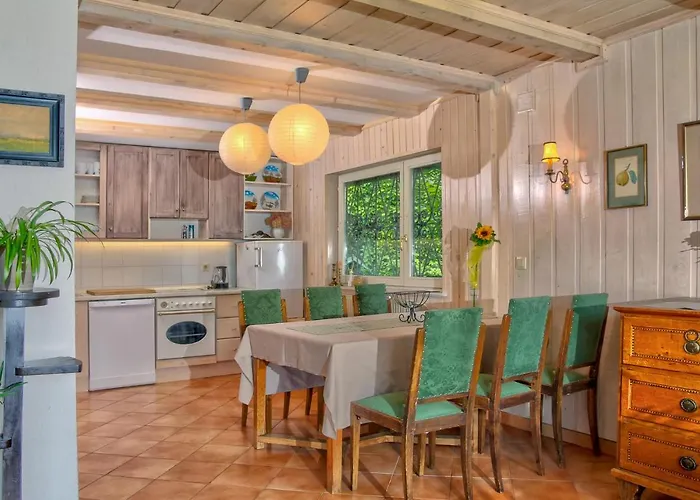 Hiša za goste Bajtica 4*