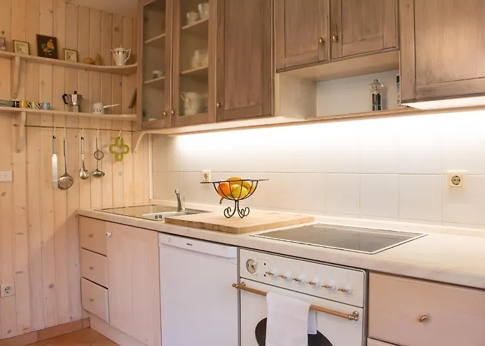 Hiša za goste Bajtica 4*